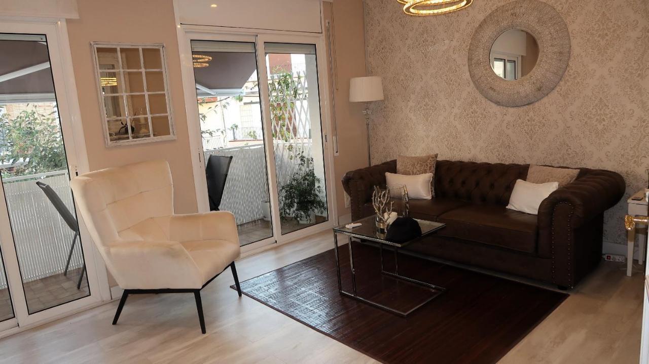Entire Apartment , 2 Bedrooms Newly Remodeled Center Sitges Barcelona Екстериор снимка